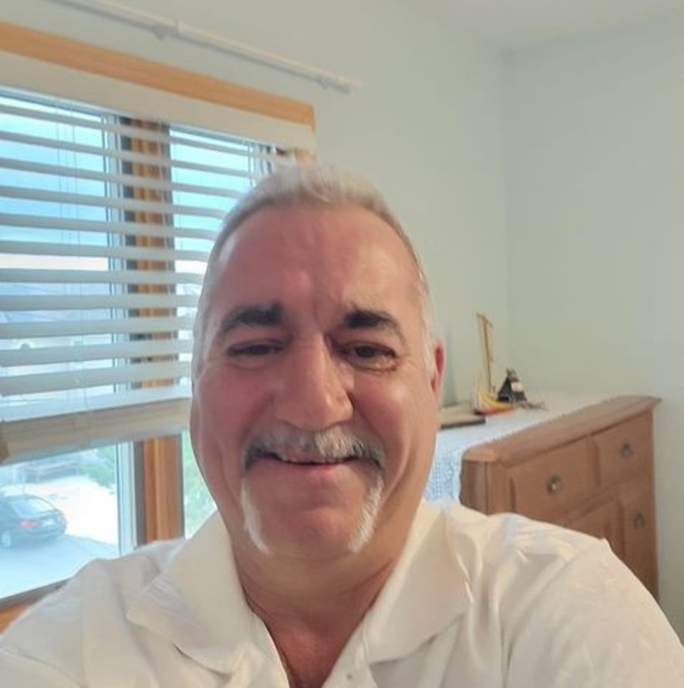 Meet your Posher, Manuel